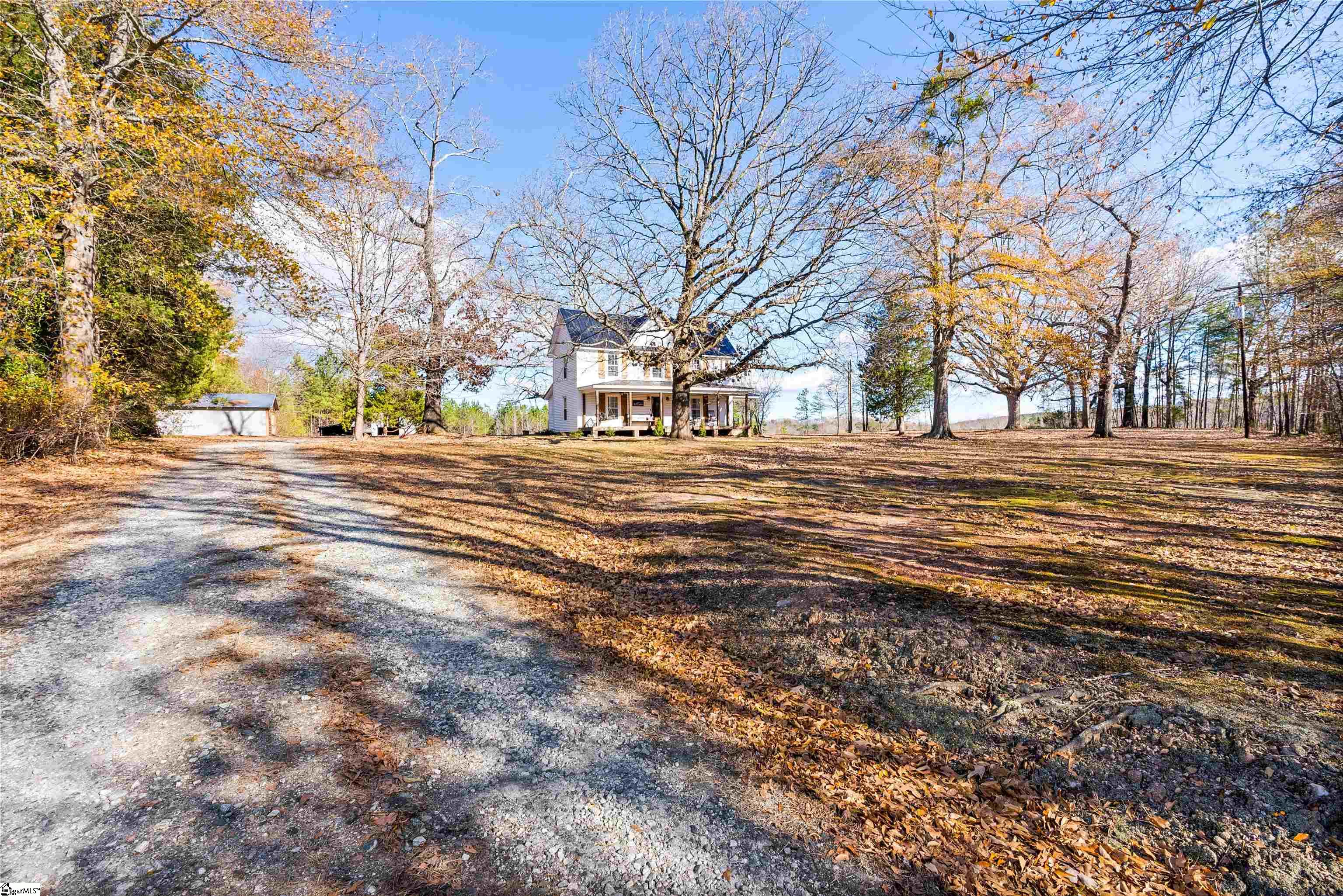 825 South Shamrock Avenue Landrum, SC 29356 - Photo 32 of 36