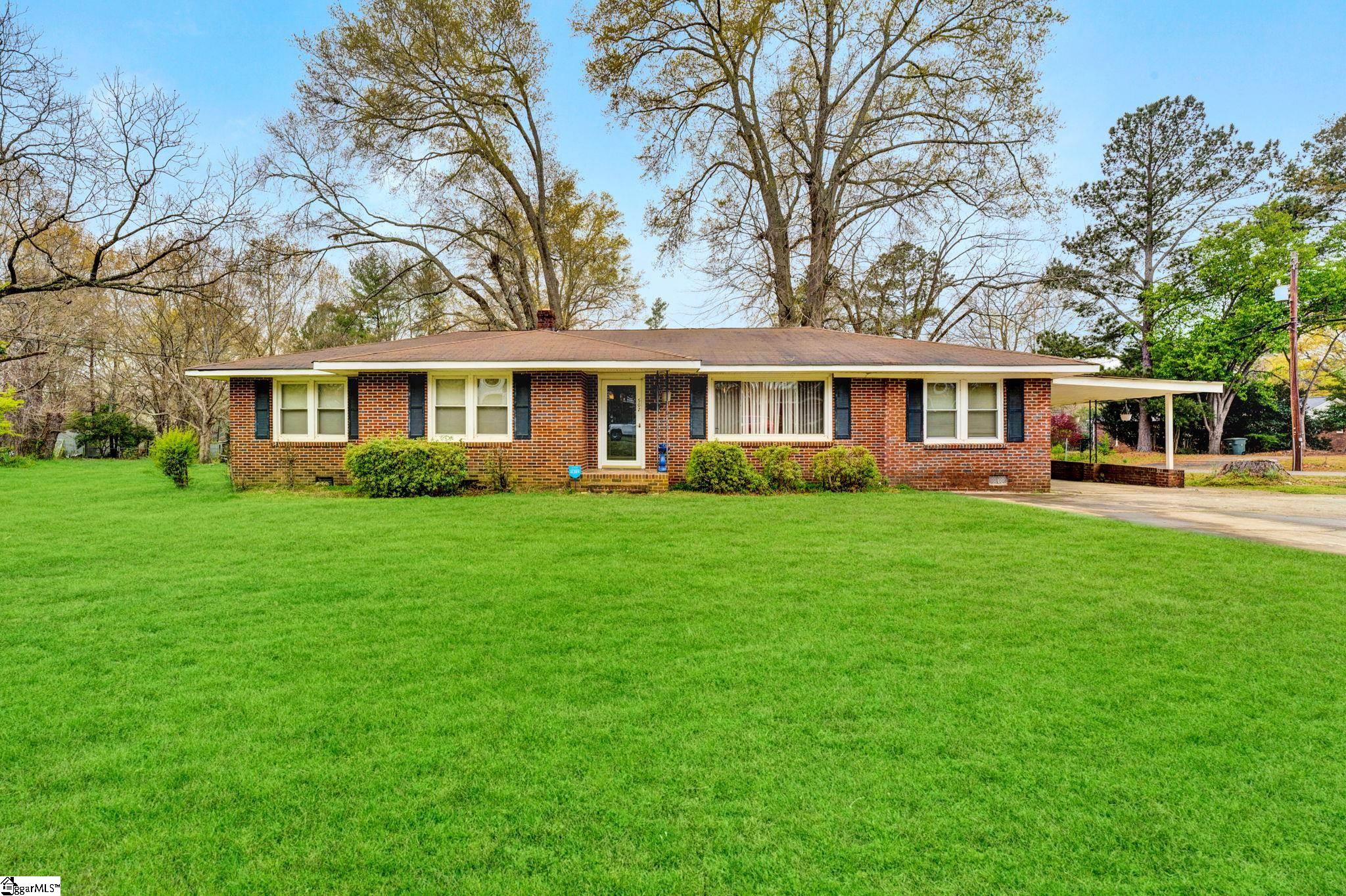 502 Fairview Road Laurens, SC 29360 - Photo 1 of 3 Gallery Image 1