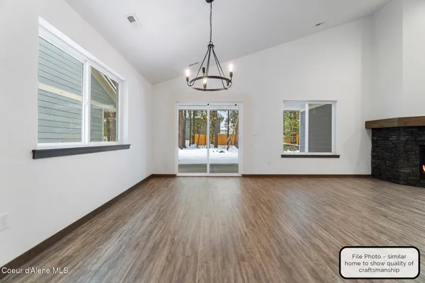 $539,900 | 2 East Valley Street South, Oldtown, ID 83822