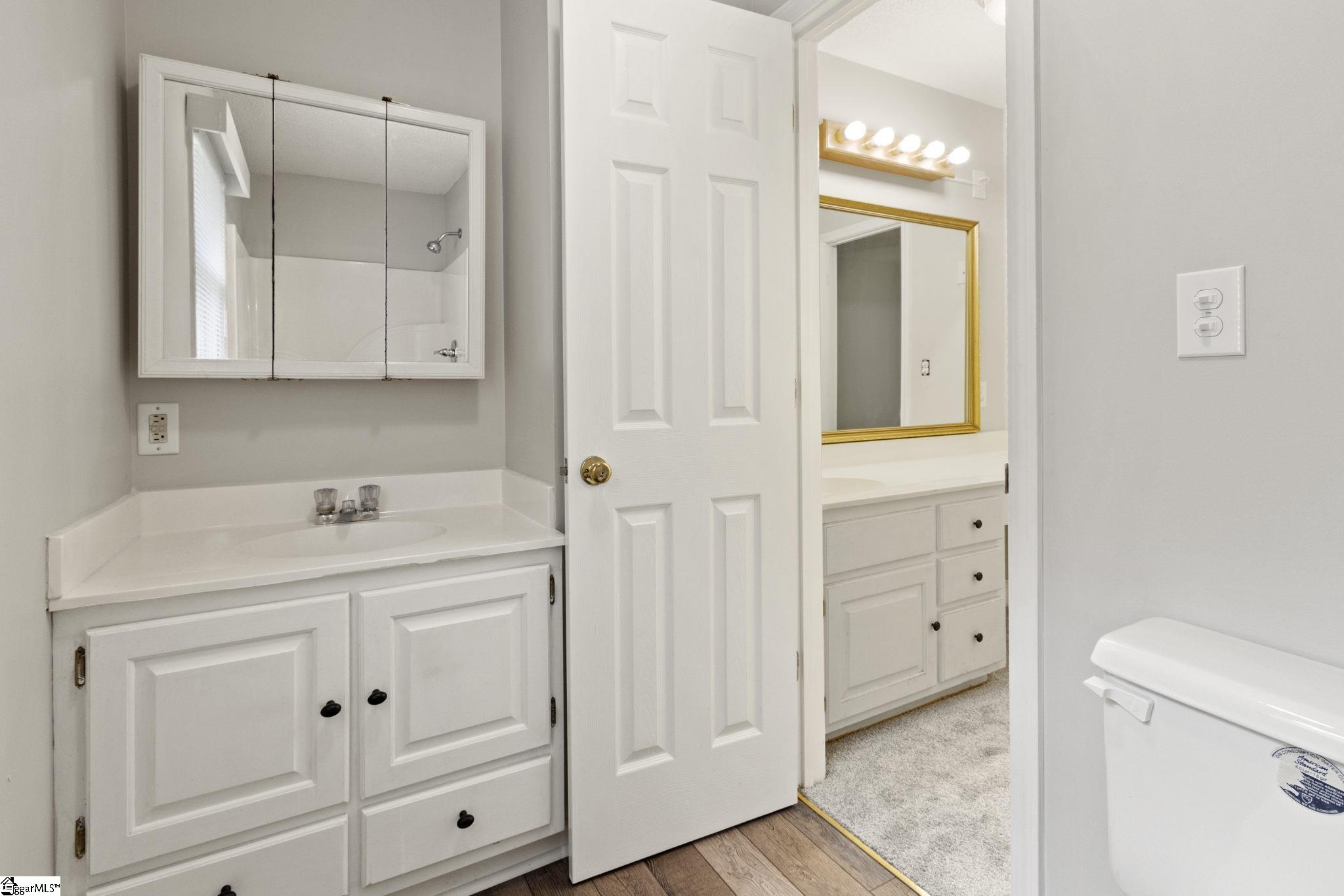 405 New Perry Road Greenville, SC 29617 - Photo 14 of 24 Gallery Image 14
