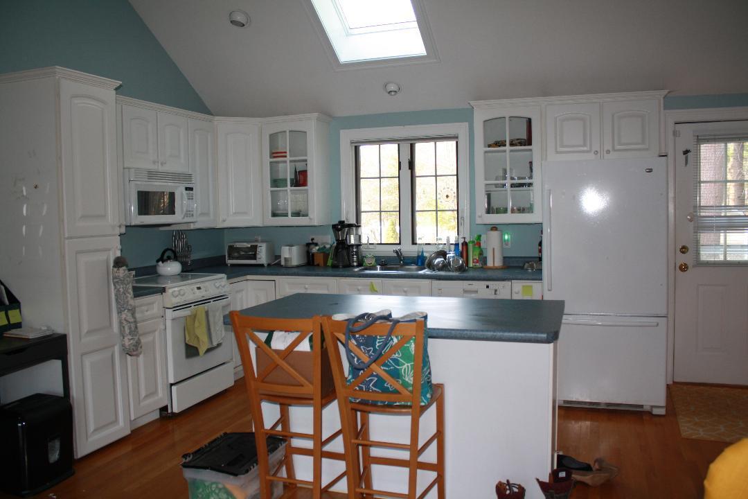 521 Old Post Road Walpole, MA 02081 - Photo 23 of 26 521 in law kitchen