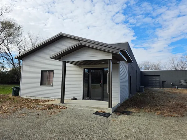 $795,000 | 1801 Griswold Avenue, Sterling, IL 61081