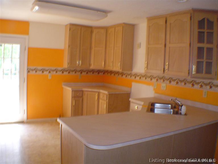 821 Weaver Road Memphis, IN 47143 - Photo 6 of 11 Gallery Image 6
