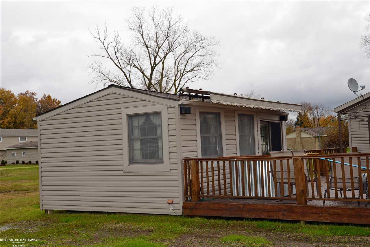 5380 County Line Road New Haven, MI 48048 - Photo 13 of 94 31364666-12.JPG