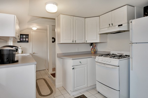 53 Post Island Road Quincy, MA 02169 - Photo 12 of 20 Gallery Image 12