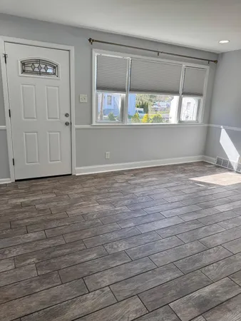 $2,400 | 131 1st Avenue, Broomall, PA 19008