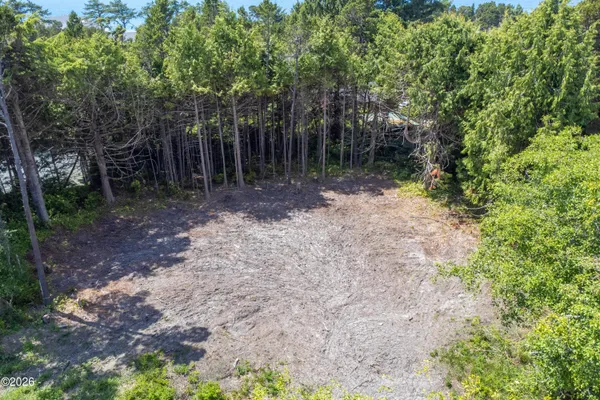 $199,000 | 1400 T/l 800 Rhododendron Avenue, Gleneden Beach, OR 97388