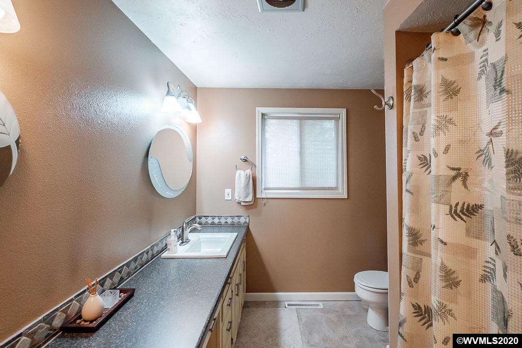 12752 Centerwood Road Southeast Jefferson, OR 97352 - Photo 32 of 42 Gallery Image 32