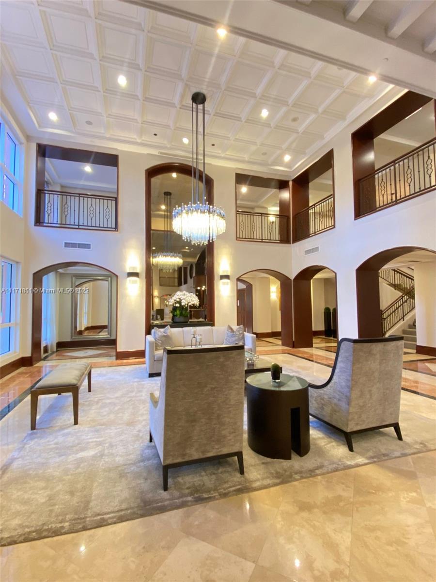 Key Biscayne Key Biscayne, FL 33149 - Photo 2 of 18