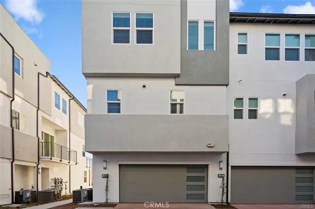 $4,500 | 1722 West Bushell Street, Anaheim, CA 92805