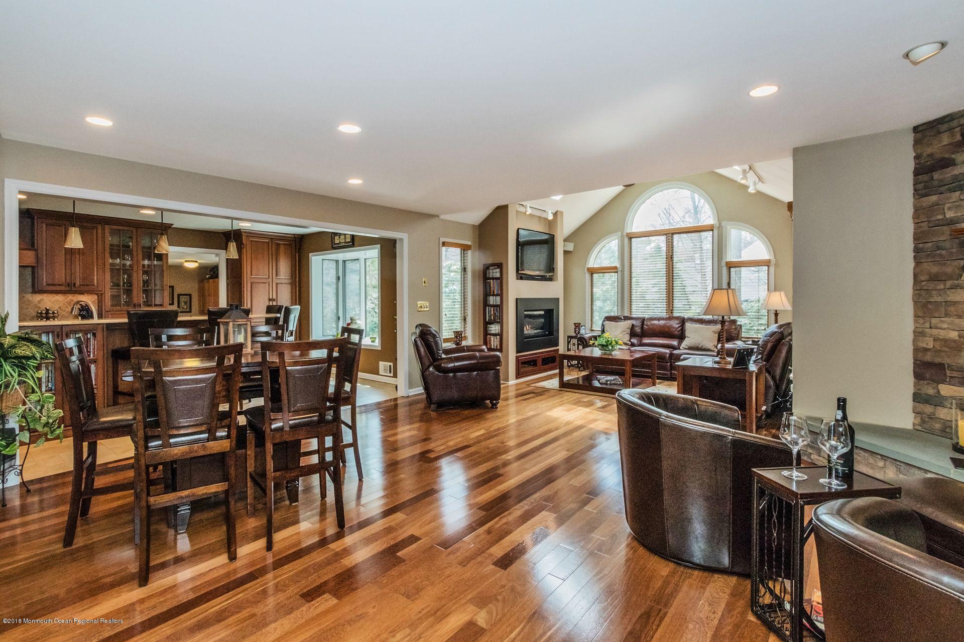 1 Howland Road Middletown, NJ 07748 - Photo 8 of 45 Great room!