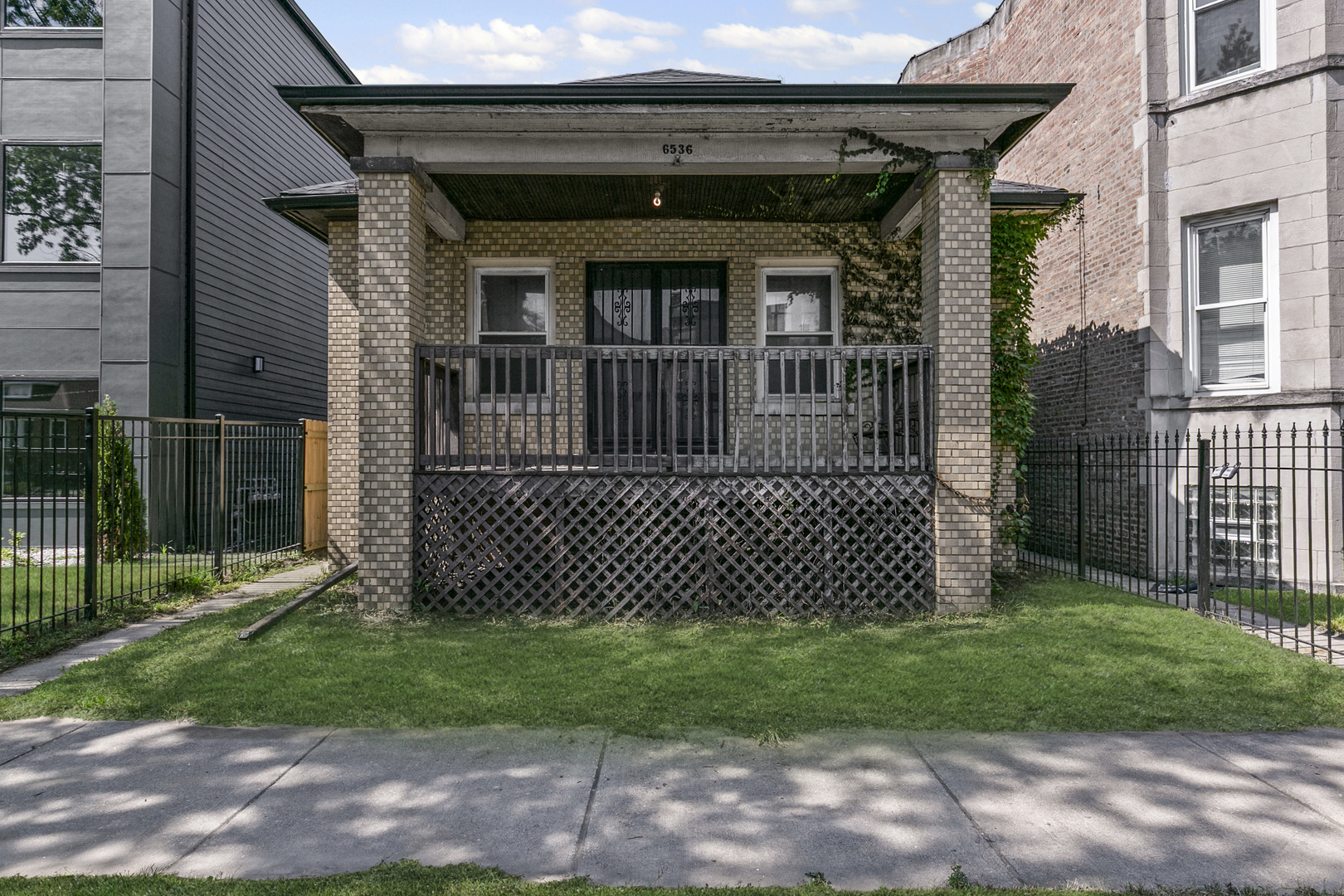 6536 South Rhodes Avenue Chicago, IL 60637 - Photo 1 of 21