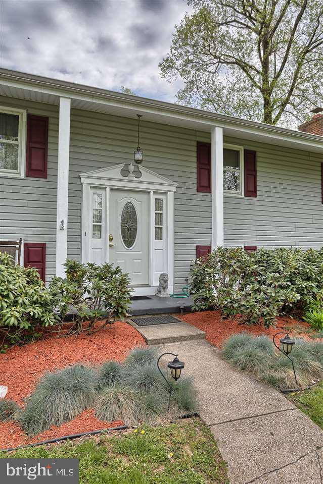 1884 Felker Road Middletown, PA 17057 - Photo 3 of 25 Gallery Image 3