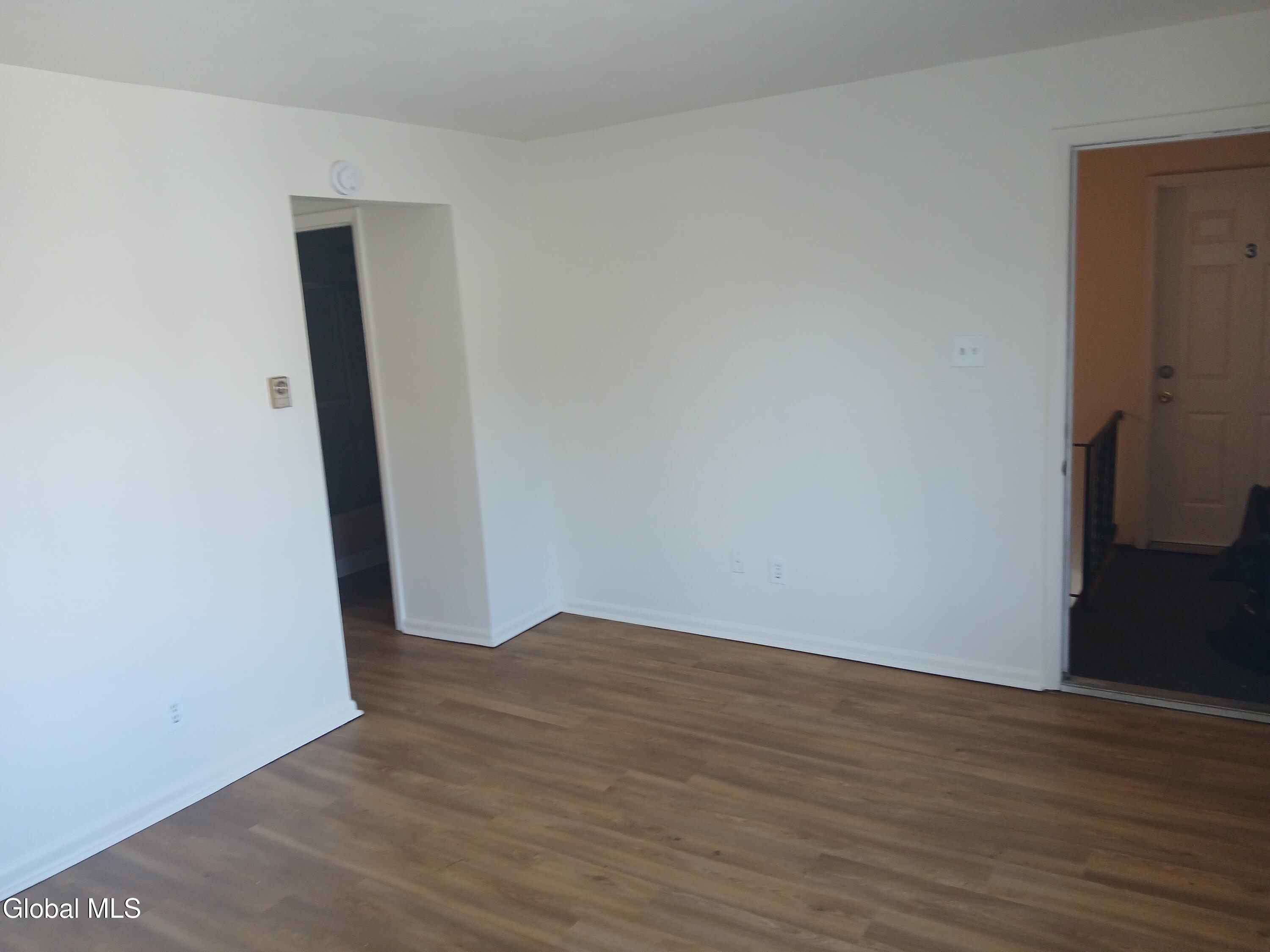 2010 Curry Road, Unit 2 Rotterdam, NY 12303 - Photo 6 of 7 2010 curry 2-4
