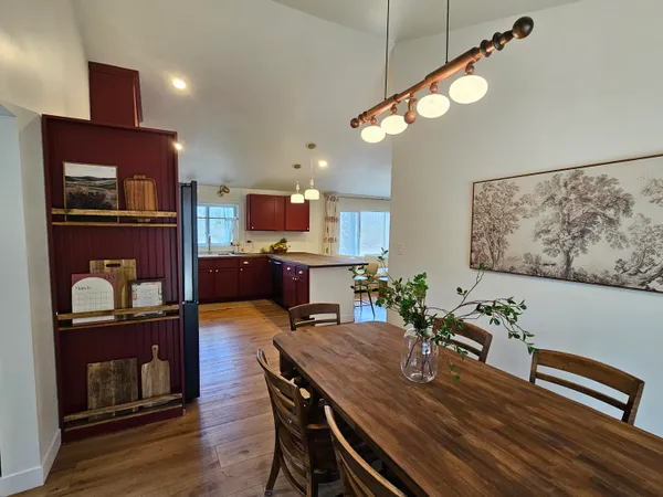 $399,900 | 8724 14th Street North, Kalamazoo, MI 49009