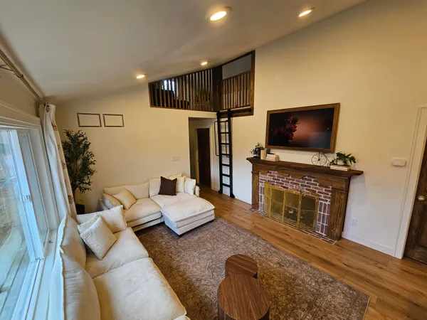 $399,900 | 8724 14th Street North, Kalamazoo, MI 49009