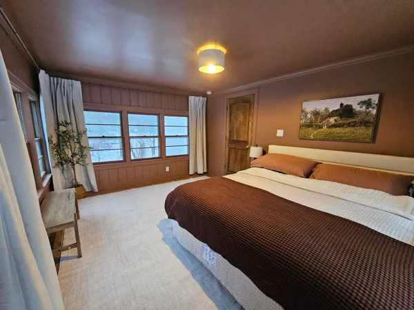 $399,900 | 8724 14th Street North, Kalamazoo, MI 49009