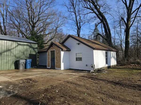 $399,900 | 8724 14th Street North, Kalamazoo, MI 49009