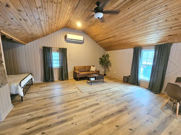 $399,900 | 8724 14th Street North, Kalamazoo, MI 49009