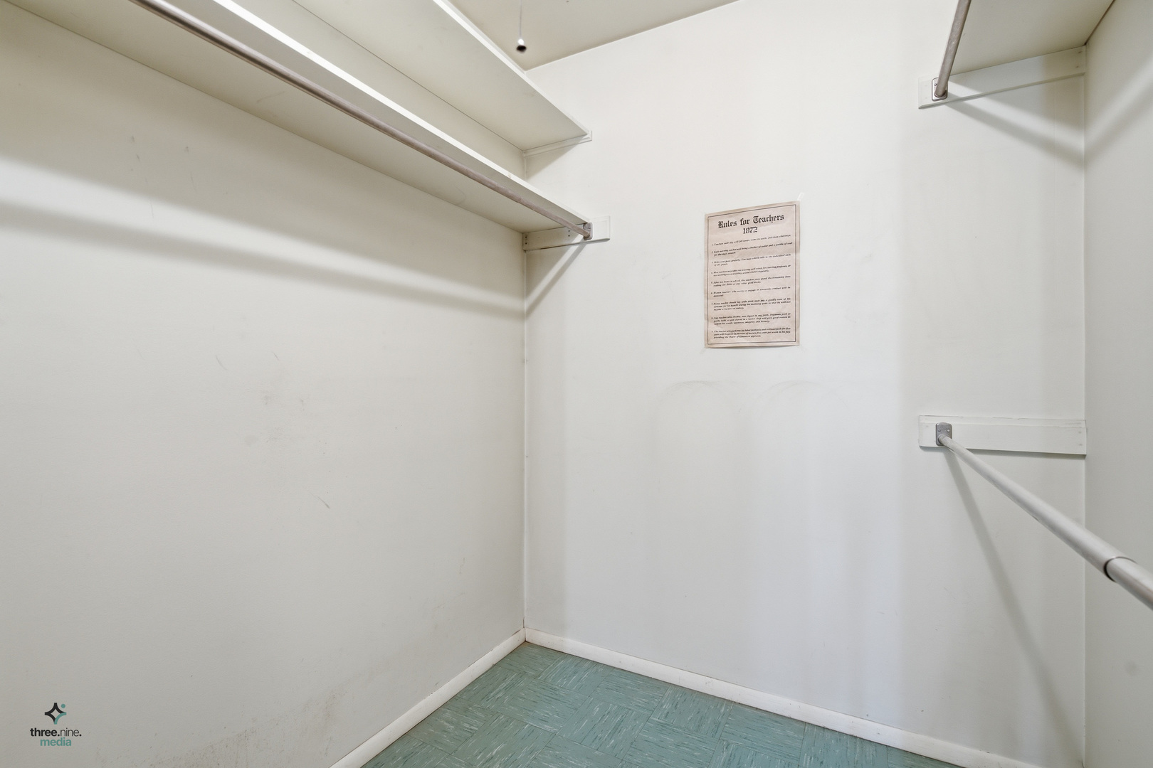 681 Smoke Tree Road Deerfield, IL 60015 - Photo 23 of 39 Gallery Image 23