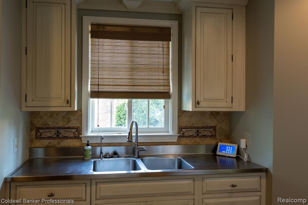 780 Whittier Road Grosse Pointe Park, MI 48230 - Photo 19 of 52