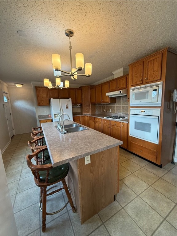 9313 North 1000th Road Effingham, IL 62401 - Photo 11 of 30 Large island with sink and dishwasher