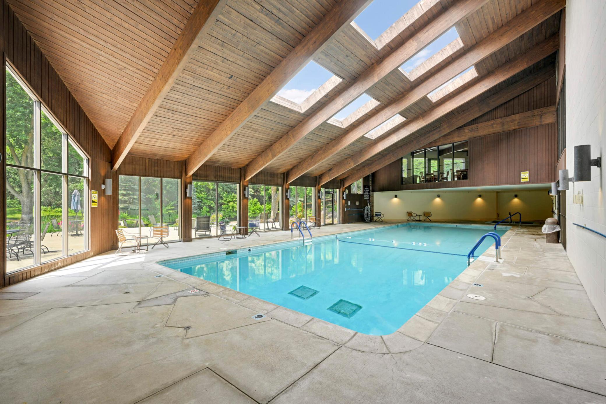9500 Collegeview Road, Unit 302 Bloomington, MN 55437 - Photo 21 of 31 Gallery Image 21