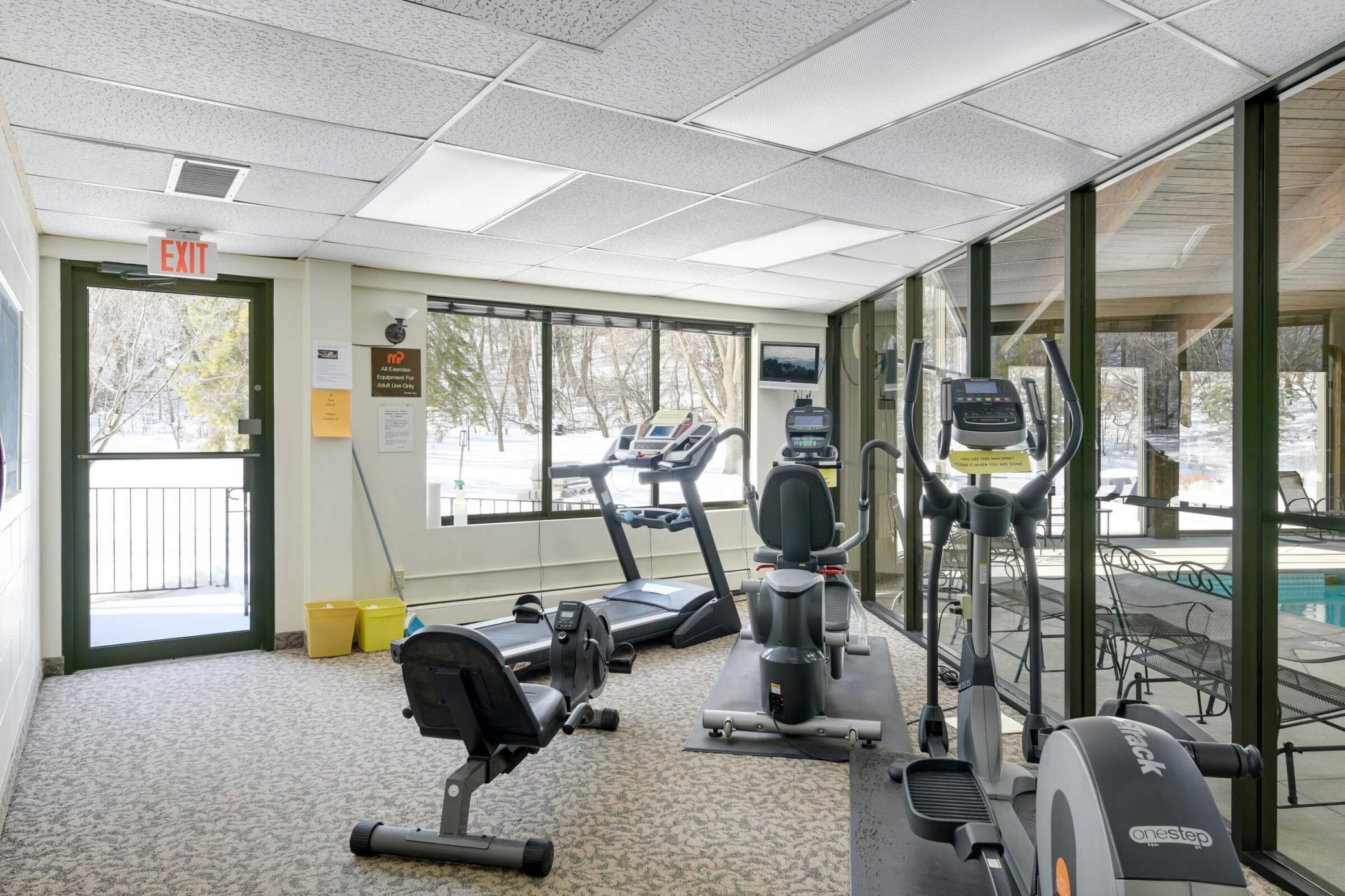 9500 Collegeview Road, Unit 302 Bloomington, MN 55437 - Photo 24 of 31 Gallery Image 24