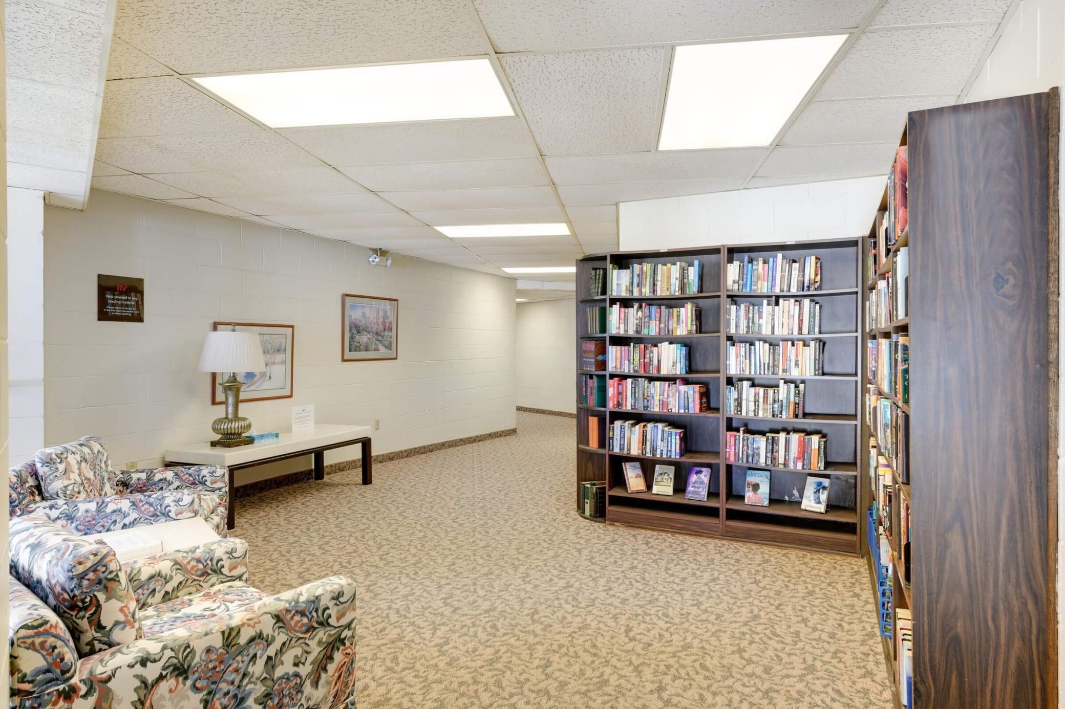 9500 Collegeview Road, Unit 302 Bloomington, MN 55437 - Photo 25 of 31 Gallery Image 25