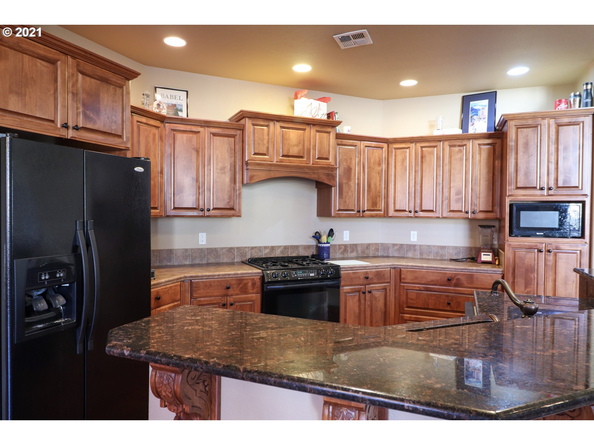 2641 Northwest Brockway Road Winston, OR 97496 - Photo 12 of 32 Gallery Image 12