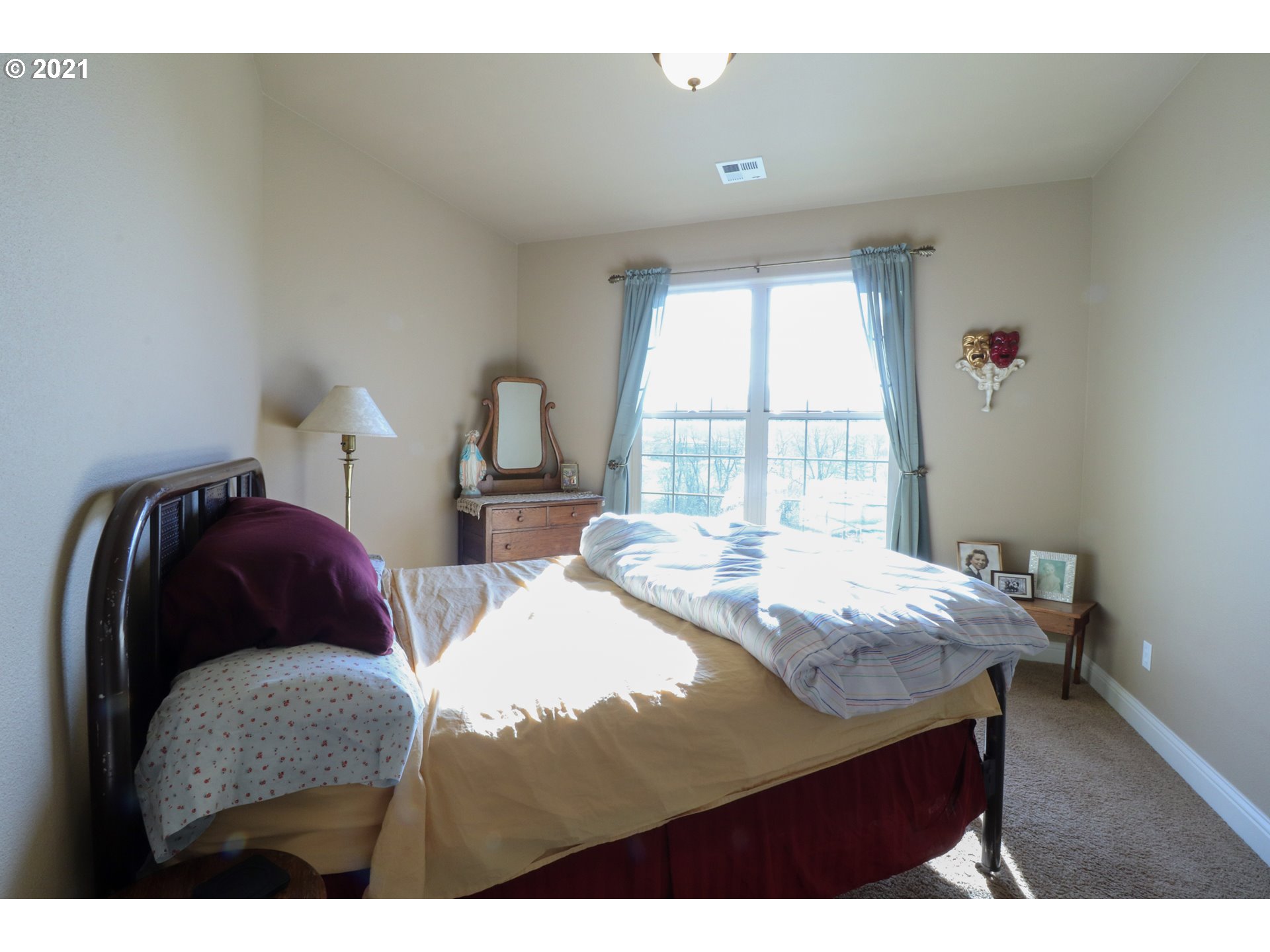2641 Northwest Brockway Road Winston, OR 97496 - Photo 23 of 32 Gallery Image 23