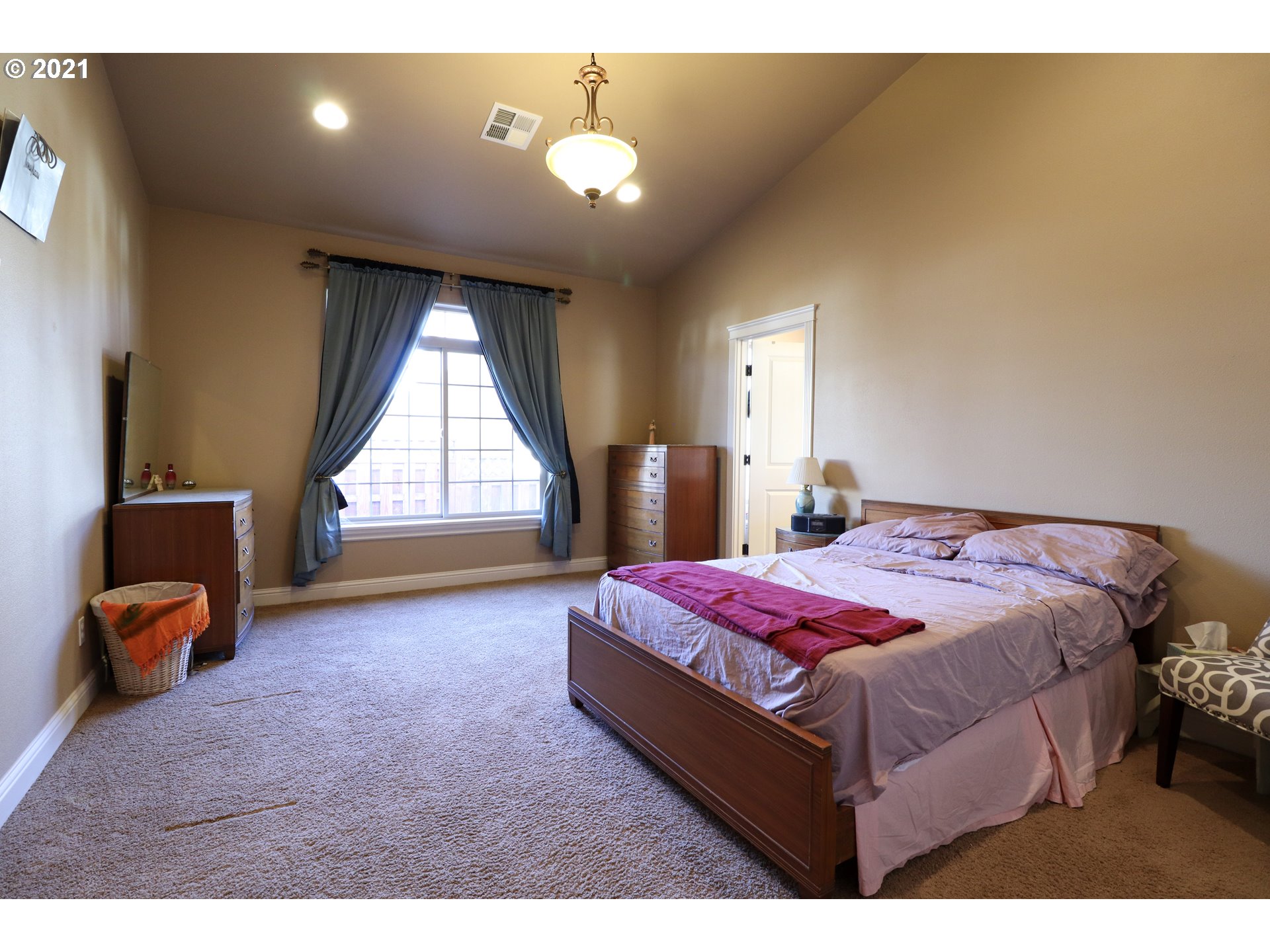 2641 Northwest Brockway Road Winston, OR 97496 - Photo 24 of 32 Gallery Image 24