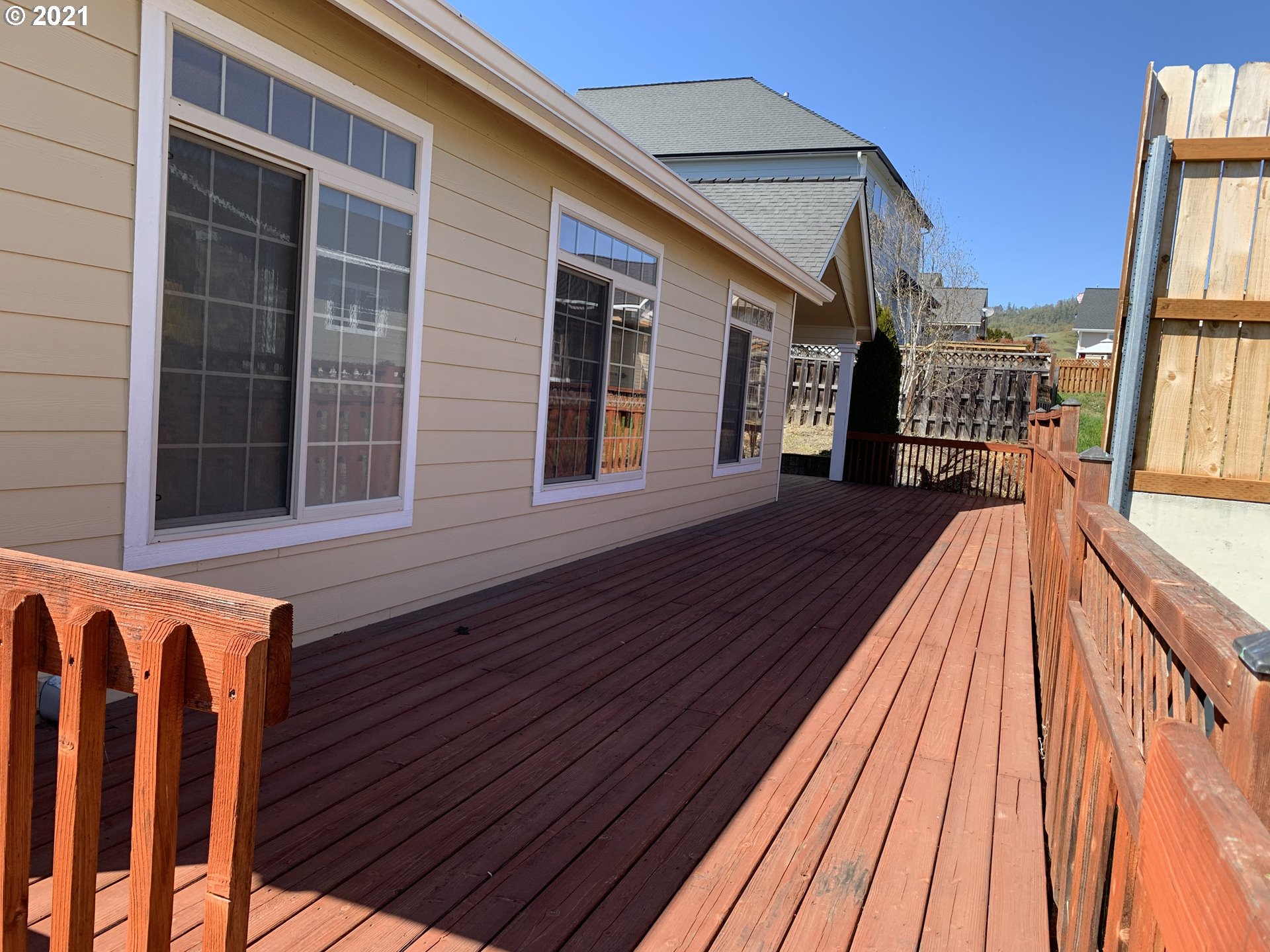 2641 Northwest Brockway Road Winston, OR 97496 - Photo 29 of 32 Gallery Image 29