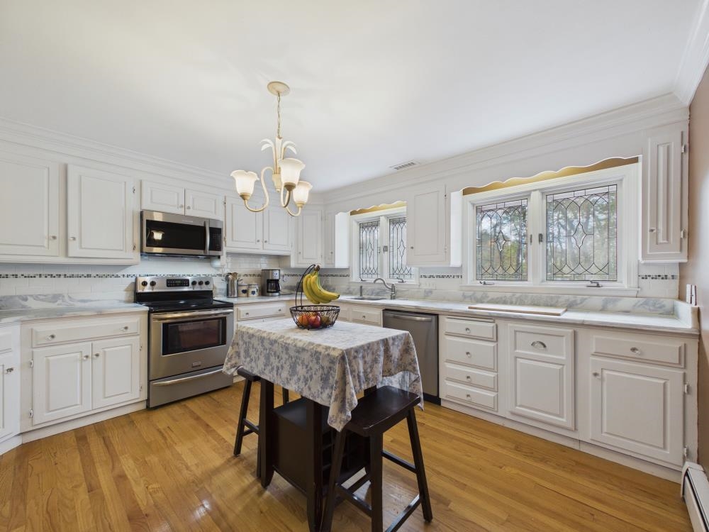 6 Maple Street Windham, NH 03087 - Photo 17 of 36