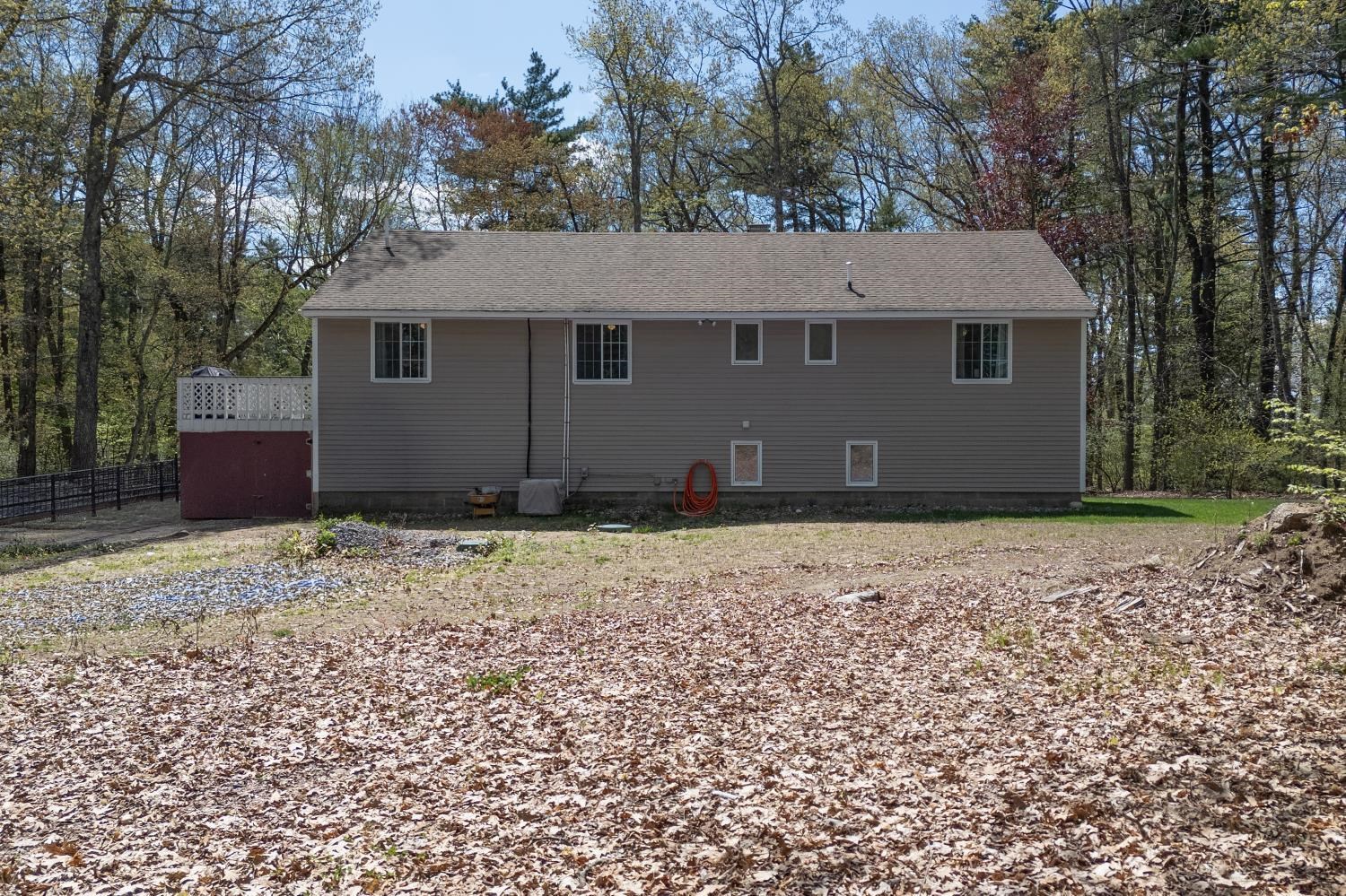 6 Maple Street Windham, NH 03087 - Photo 5 of 36