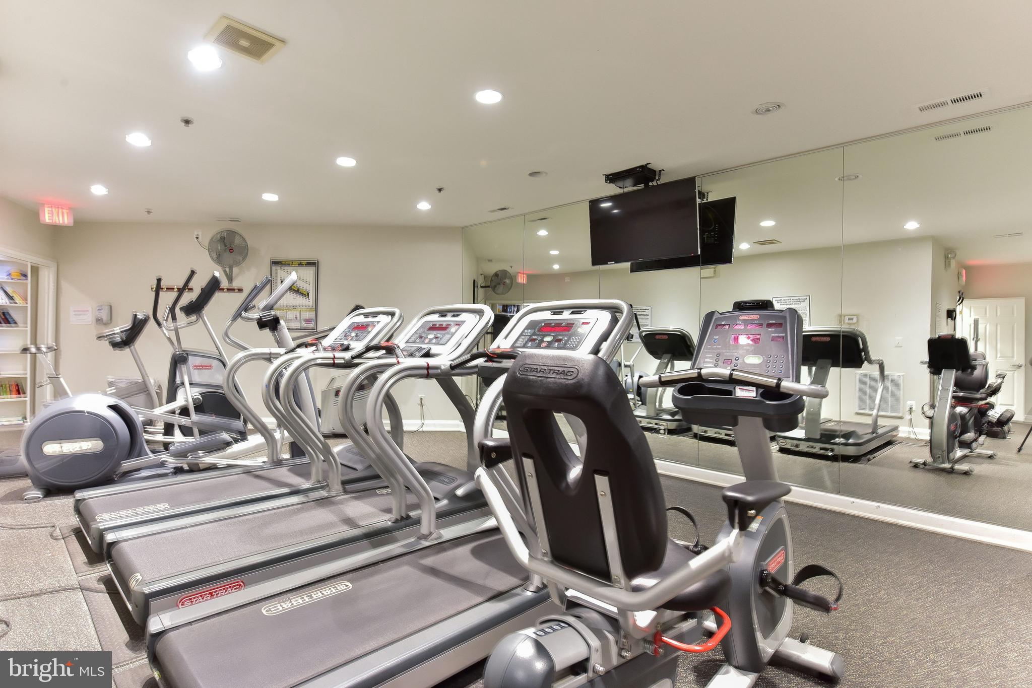 1422 Roundhouse Lane, Unit 1422 Alexandria, VA 22314 - Photo 41 of 73 a view of a room with gym equipment