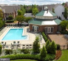 1422 Roundhouse Lane, Unit 1422 Alexandria, VA 22314 - Photo 47 of 73 an aerial view of a house