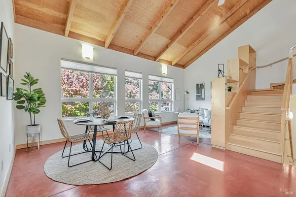 $795,000 | 455 Florence Avenue, Sebastopol, CA 95472