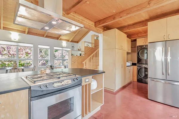 $795,000 | 455 Florence Avenue, Sebastopol, CA 95472