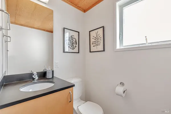 $795,000 | 455 Florence Avenue, Sebastopol, CA 95472