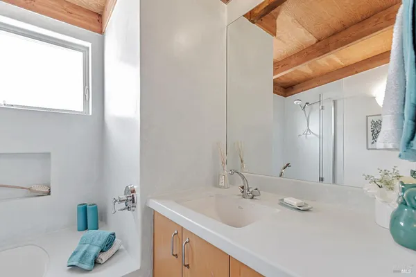 $795,000 | 455 Florence Avenue, Sebastopol, CA 95472