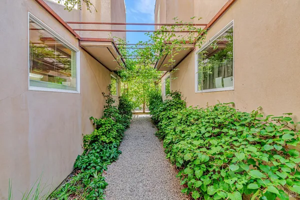 $795,000 | 455 Florence Avenue, Sebastopol, CA 95472