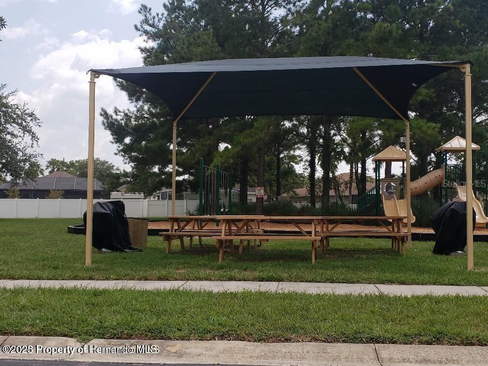 15206 Copper Loop Brooksville, FL 34604 - Photo 28 of 29 a view of a park with large trees