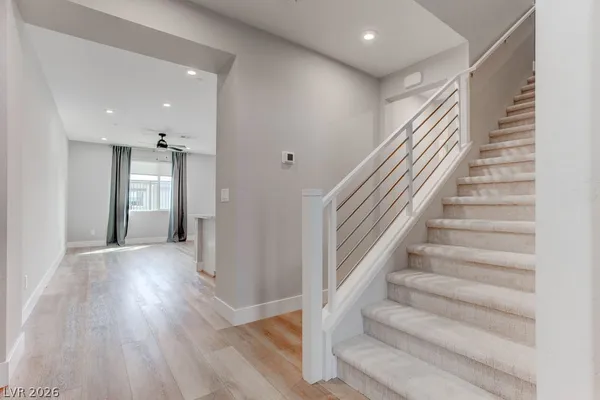 $2,400 | 646 Infinity Rdg Street, Las Vegas, NV 89138