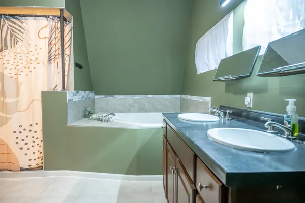 $399,900 | N10167 County Rd G, Necedah, WI 54646