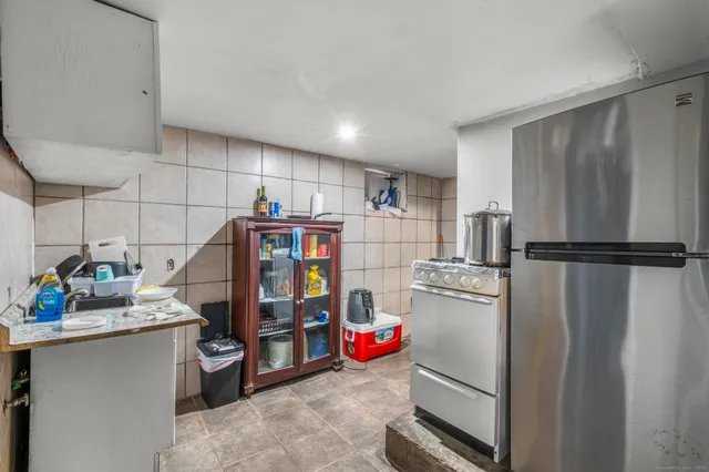 $399,990 | 212 Denver Avenue, Bridgeport, CT 06605