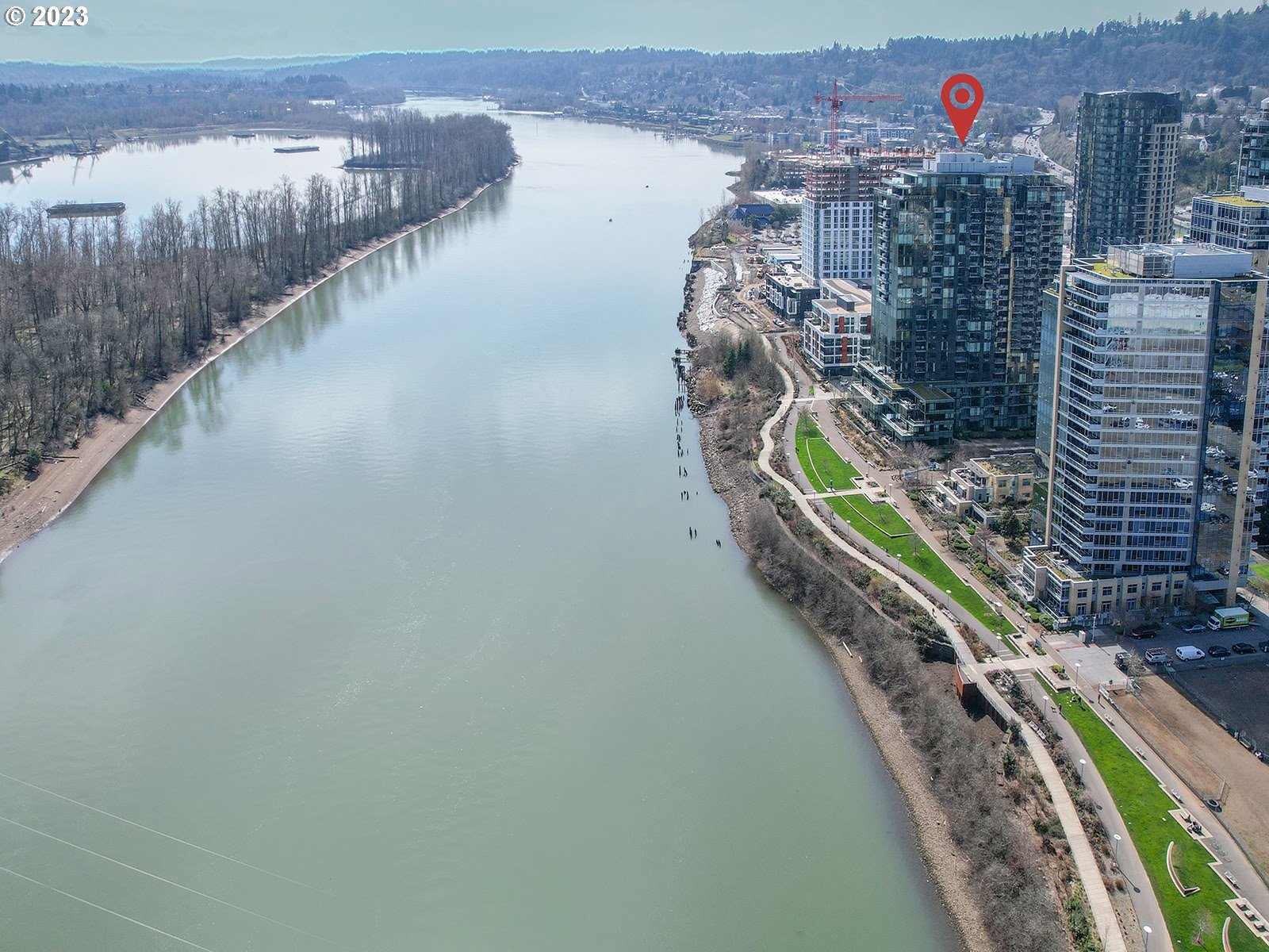 841 Southwest Gaines Street, Unit 1912 Portland, OR 97239 - Photo 3 of 32 a view of a city from a terrace