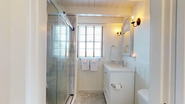 $1,950,000 | 16 Sheep Pond Road, Nantucket, MA 02554