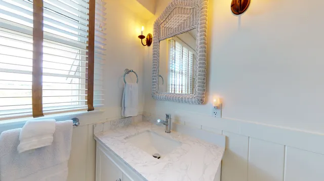 $1,950,000 | 16 Sheep Pond Road, Nantucket, MA 02554