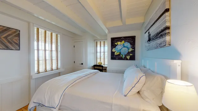 $1,950,000 | 16 Sheep Pond Road, Nantucket, MA 02554